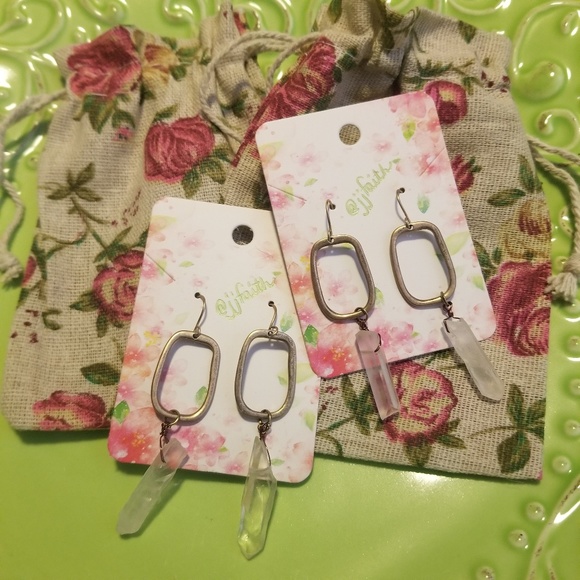 Antiqued Dainty Gold Crystal Wire Wrapped Earrings - Picture 6 of 8